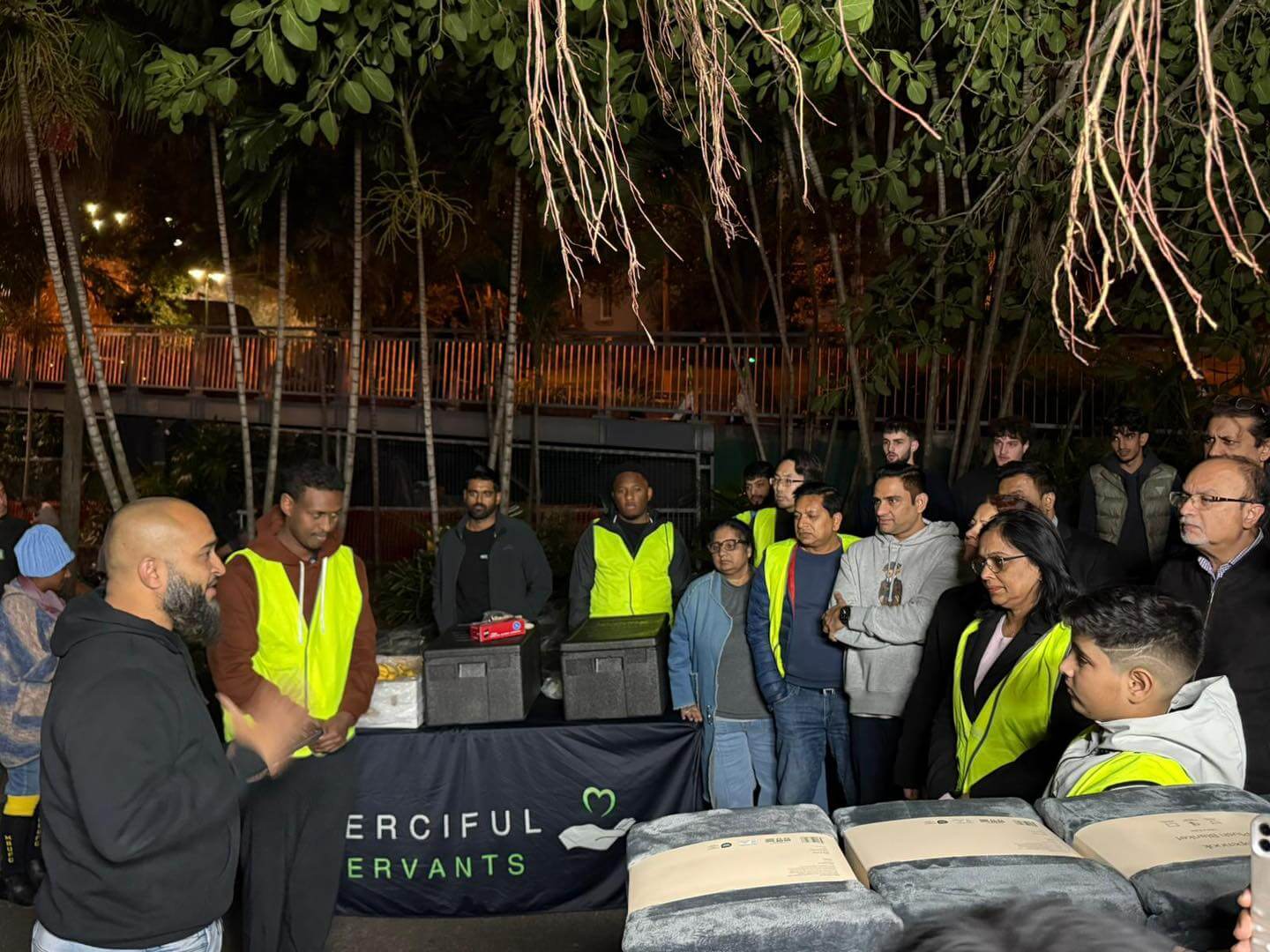 distribution of blankets to help others